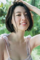 但职业私服发布网_: 直击问题的深度，是否能激发更广泛的讨论？